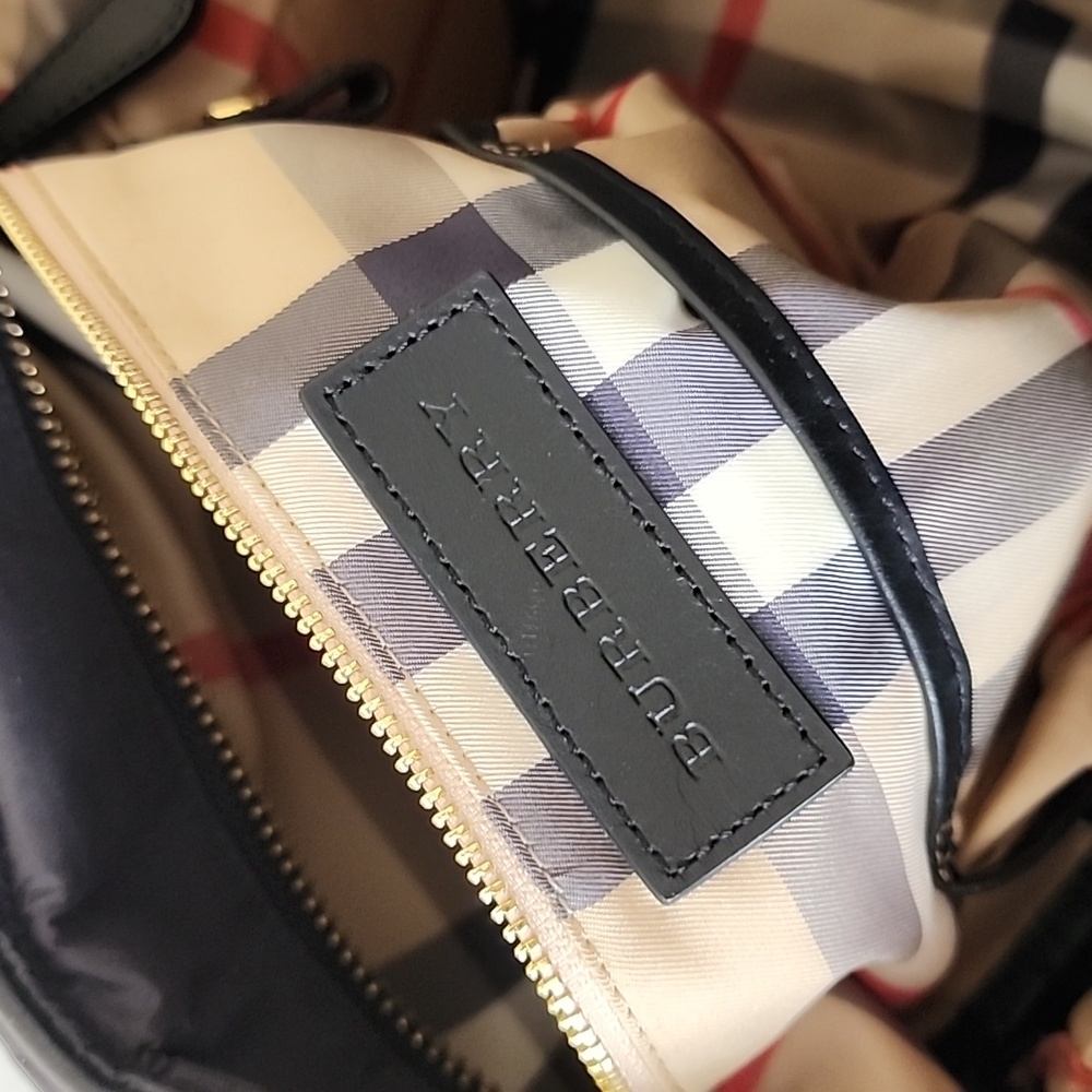 BURBERRY Olympia Baby Diaper Bag Travel Duffle Tote Plaid Nova Check Unisex - Picture 6 of 16